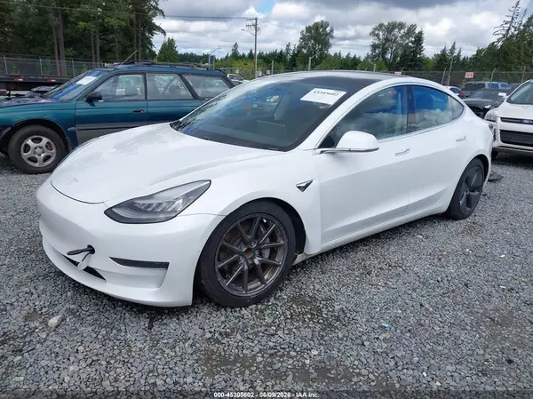 5YJ3E1EA8LF504842 2020 TESLA MODEL 3 - Image 2