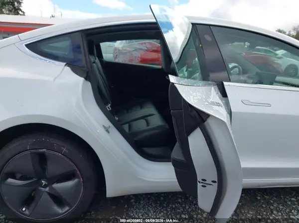 5YJ3E1EA8LF504842 2020 TESLA MODEL 3 - Image 8