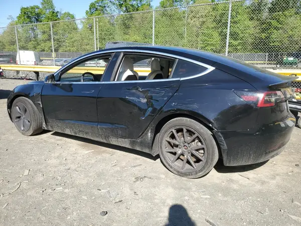 5YJ3E1EA8LF591013 2020 TESLA MODEL 3 - Image 2