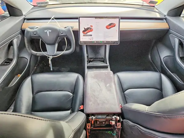 5YJ3E1EA8LF597443 2020 TESLA MODEL 3 - Image 8