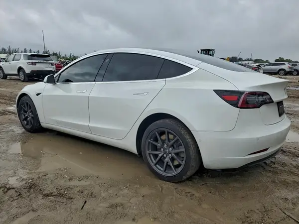5YJ3E1EA8LF597846 2020 TESLA MODEL 3 - Image 2