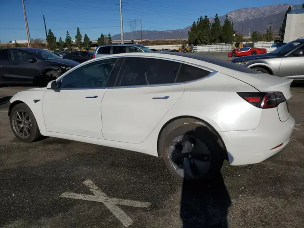 5YJ3E1EA8LF598351 2020 TESLA MODEL 3 - Image 2