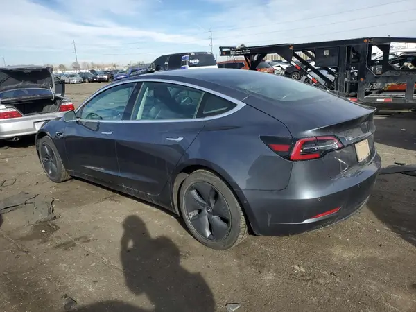 5YJ3E1EA8LF611566 2020 TESLA MODEL 3 - Image 2