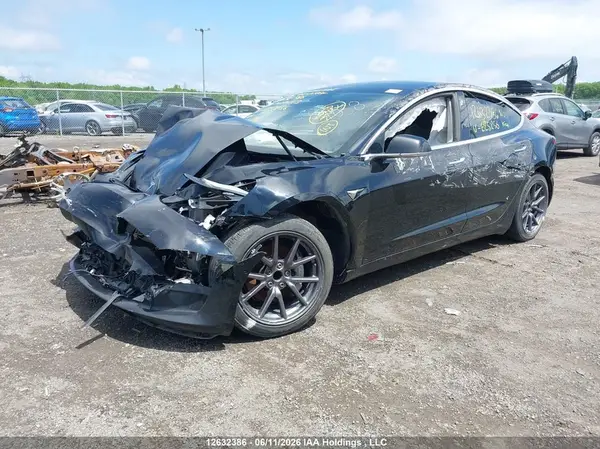 5YJ3E1EA8LF625256 2020 TESLA MODEL 3 - Image 2