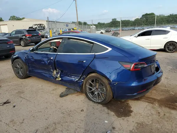 5YJ3E1EA8LF632420 2020 TESLA MODEL 3 - Image 2