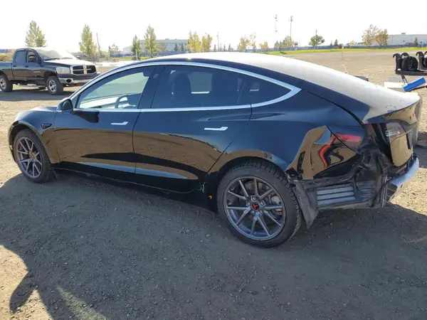 5YJ3E1EA8LF642350 2020 TESLA MODEL 3 - Image 2
