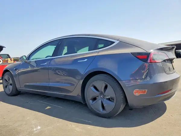 5YJ3E1EA8LF644079 2020 TESLA MODEL 3 - Image 2