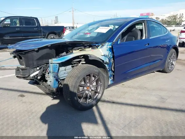 5YJ3E1EA8LF644552 2020 TESLA MODEL 3 - Image 2