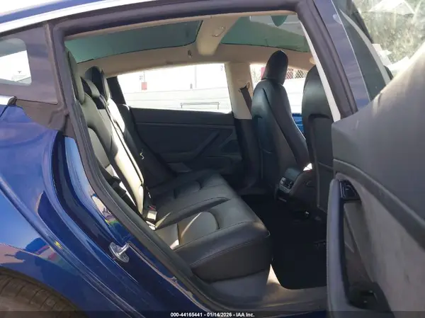 5YJ3E1EA8LF644552 2020 TESLA MODEL 3 - Image 8