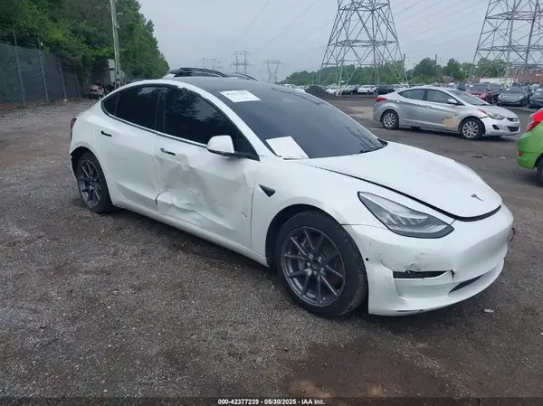 5YJ3E1EA8LF645278 2020 TESLA MODEL 3 - Image 1