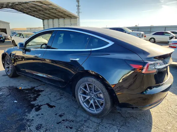 5YJ3E1EA8LF657673 2020 TESLA MODEL 3 - Image 2