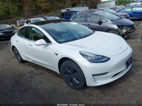 5YJ3E1EA8LF658774 2020 TESLA MODEL 3 - Image 1