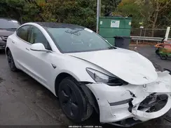 5YJ3E1EA8LF660377 2020 TESLA MODEL 3