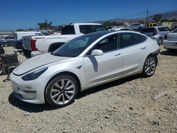 5YJ3E1EA8LF661724 2020 TESLA MODEL 3 - Image 1
