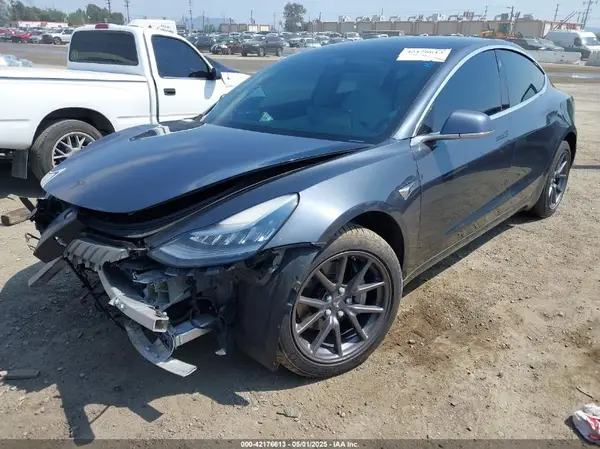 5YJ3E1EA8LF662212 2020 TESLA MODEL 3 - Image 2