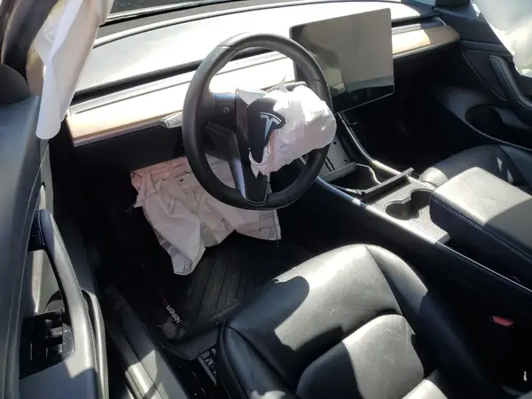 5YJ3E1EA8LF706001 2020 TESLA MODEL 3 - Image 8