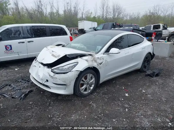 5YJ3E1EA8LF715569 2020 TESLA MODEL 3 - Image 2