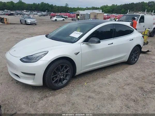 5YJ3E1EA8LF718181 2020 TESLA MODEL 3 - Image 2