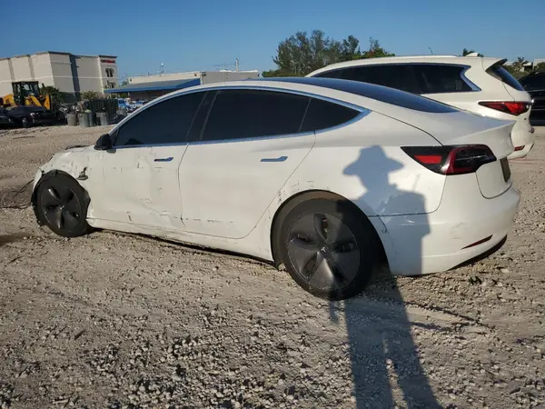 5YJ3E1EA8LF737166 2020 TESLA MODEL 3 - Image 2