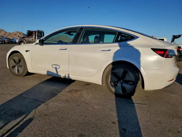 5YJ3E1EA8LF737331 2020 TESLA MODEL 3 - Image 2