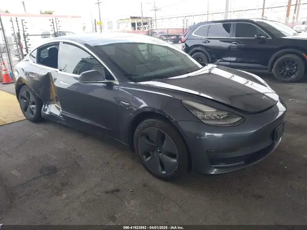 5YJ3E1EA8LF743405 2020 TESLA MODEL 3 - Image 1