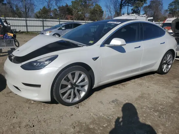 5YJ3E1EA8LF743856 2020 TESLA MODEL 3 - Image 1