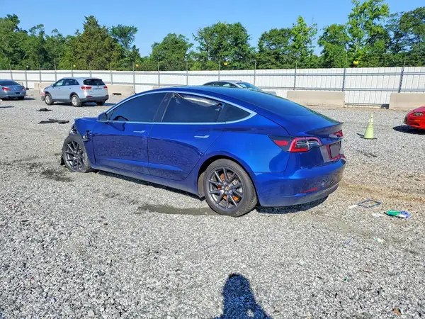 5YJ3E1EA8LF784052 2020 TESLA MODEL 3 - Image 2