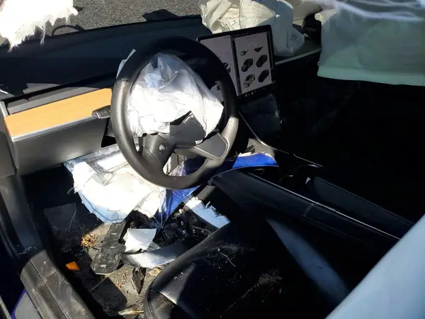 5YJ3E1EA8LF784052 2020 TESLA MODEL 3 - Image 8