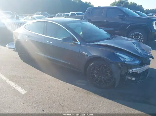 5YJ3E1EA8LF785802 2020 TESLA MODEL 3 - Image 1