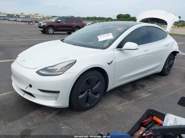 5YJ3E1EA8LF785928 2020 TESLA MODEL 3 - Image 2