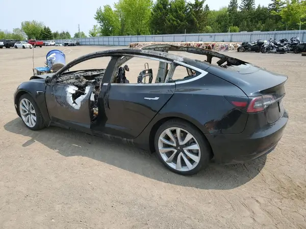 5YJ3E1EA8LF789798 2020 TESLA MODEL 3 - Image 2