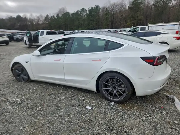 5YJ3E1EA8LF796993 2020 TESLA MODEL 3 - Image 2