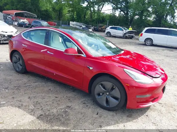 5YJ3E1EA8LF797688 2020 TESLA MODEL 3 - Image 1