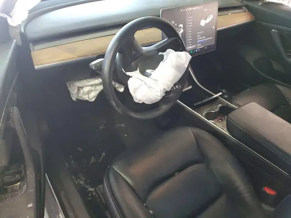 5YJ3E1EA8LF804560 2020 TESLA MODEL 3 - Image 8