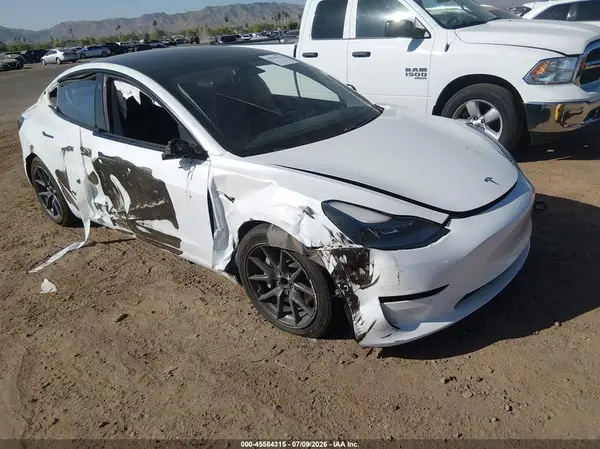 5YJ3E1EA8MF002141 2021 TESLA MODEL 3 - Image 1