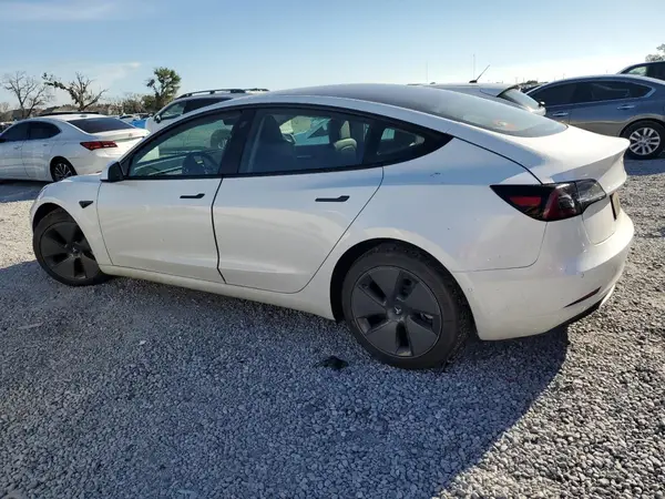 5YJ3E1EA8MF016766 2021 TESLA MODEL 3 - Image 2