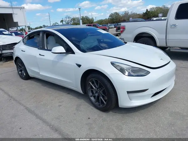 5YJ3E1EA8MF018503 2021 TESLA MODEL 3 - Image 1