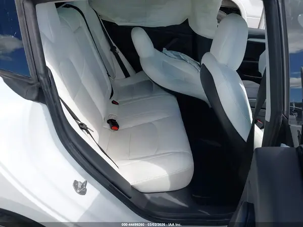 5YJ3E1EA8MF018503 2021 TESLA MODEL 3 - Image 8