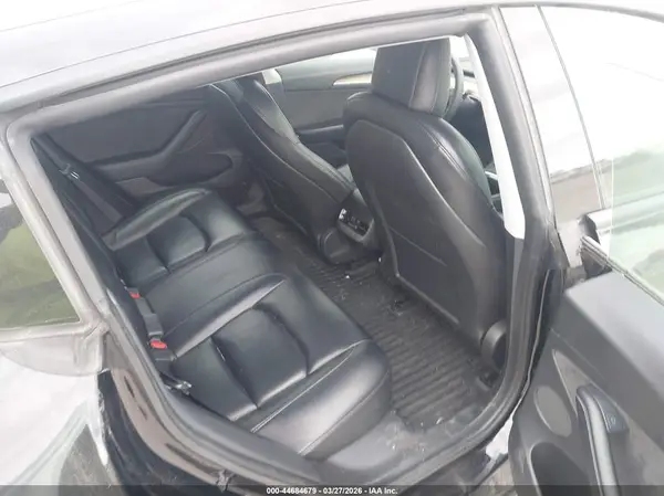 5YJ3E1EA8MF020638 2021 TESLA MODEL 3 - Image 8
