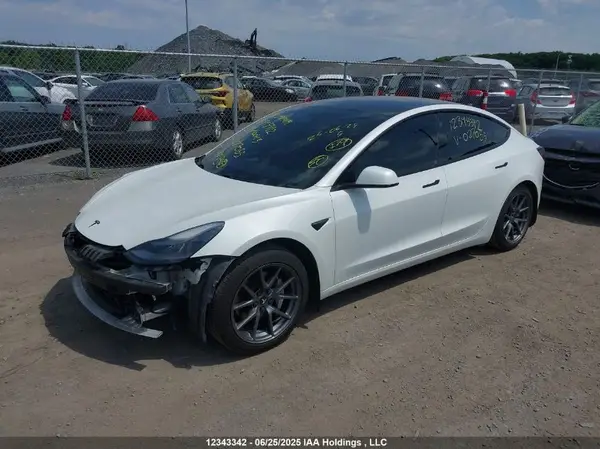 5YJ3E1EA8MF027055 2021 TESLA MODEL 3 - Image 2