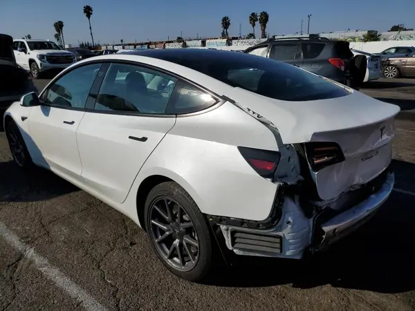 5YJ3E1EA8MF029615 2021 TESLA MODEL 3 - Image 2