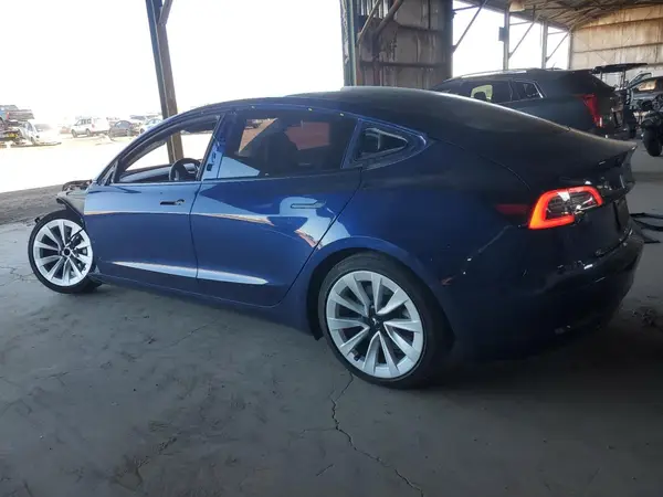 5YJ3E1EA8MF030621 2021 TESLA MODEL 3 - Image 2
