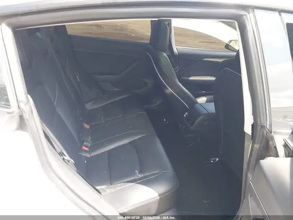 5YJ3E1EA8MF041540 2021 TESLA MODEL 3 - Image 8