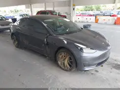5YJ3E1EA8MF045443 2021 TESLA MODEL 3