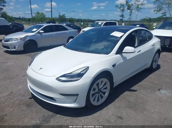 5YJ3E1EA8MF045569 2021 TESLA MODEL 3 - Image 2