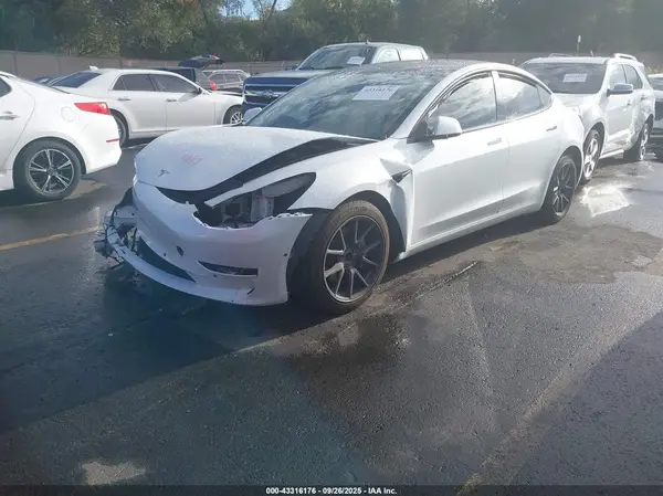 5YJ3E1EA8MF045667 2021 TESLA MODEL 3 - Image 2