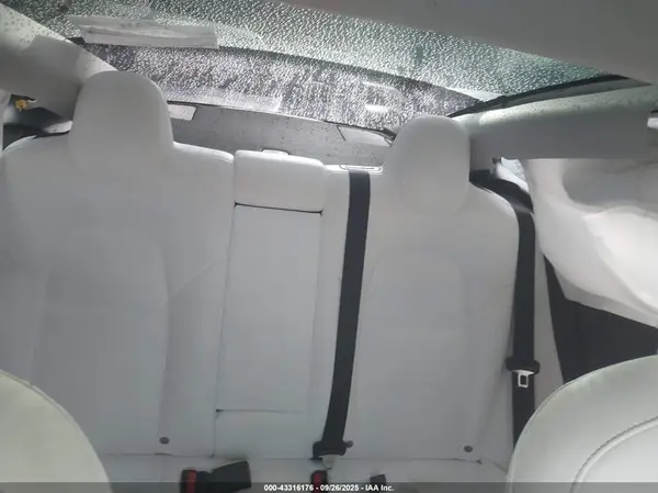 5YJ3E1EA8MF045667 2021 TESLA MODEL 3 - Image 8