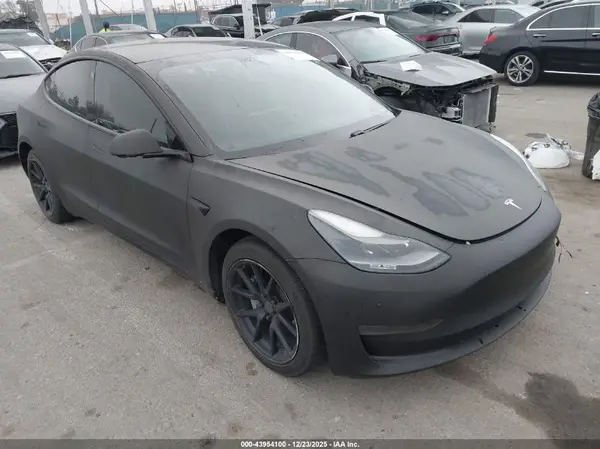 5YJ3E1EA8MF052151 2021 TESLA MODEL 3 - Image 1
