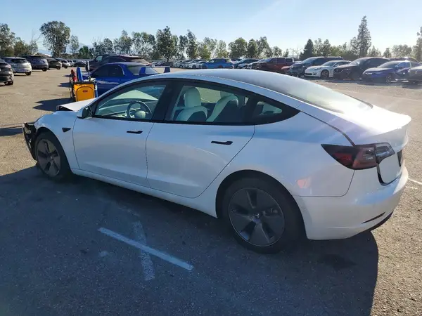 5YJ3E1EA8MF057074 2021 TESLA MODEL 3 - Image 2