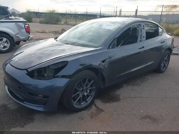 5YJ3E1EA8MF061349 2021 TESLA MODEL 3 - Image 2